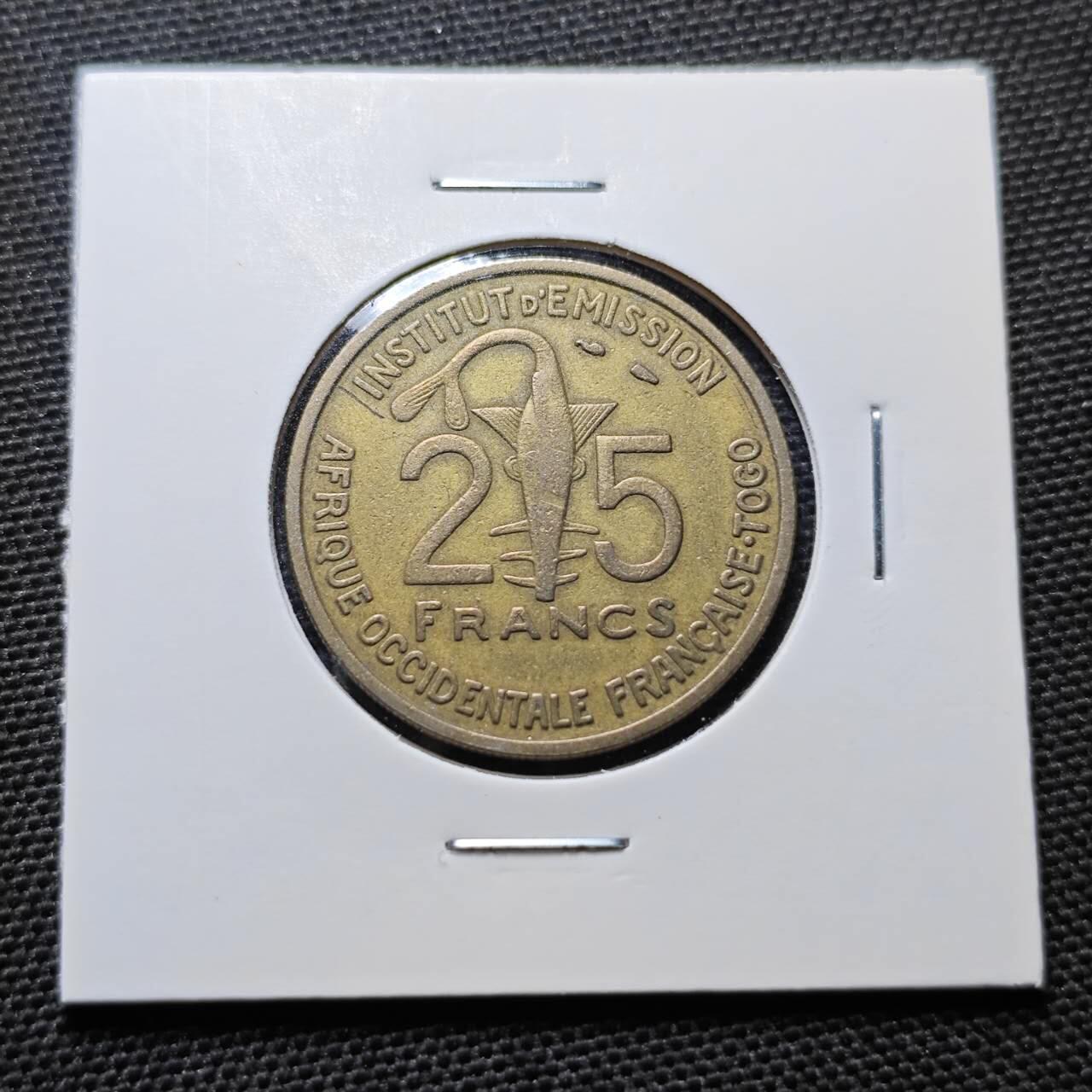 KK钱币收藏小铺 第319期 2月预留时间 周末发货  1957西非25法郎铜币
