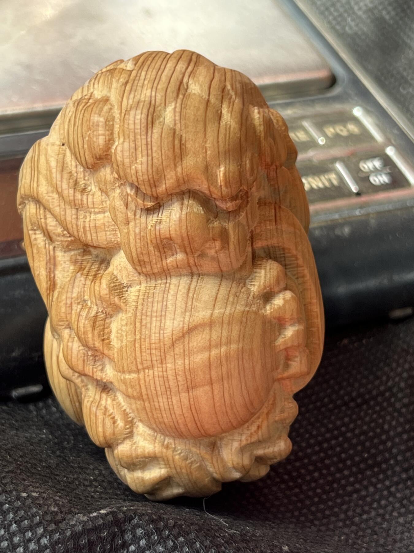 零元拍：崖柏手把件（貔貅），十年前的存货了，油性极大