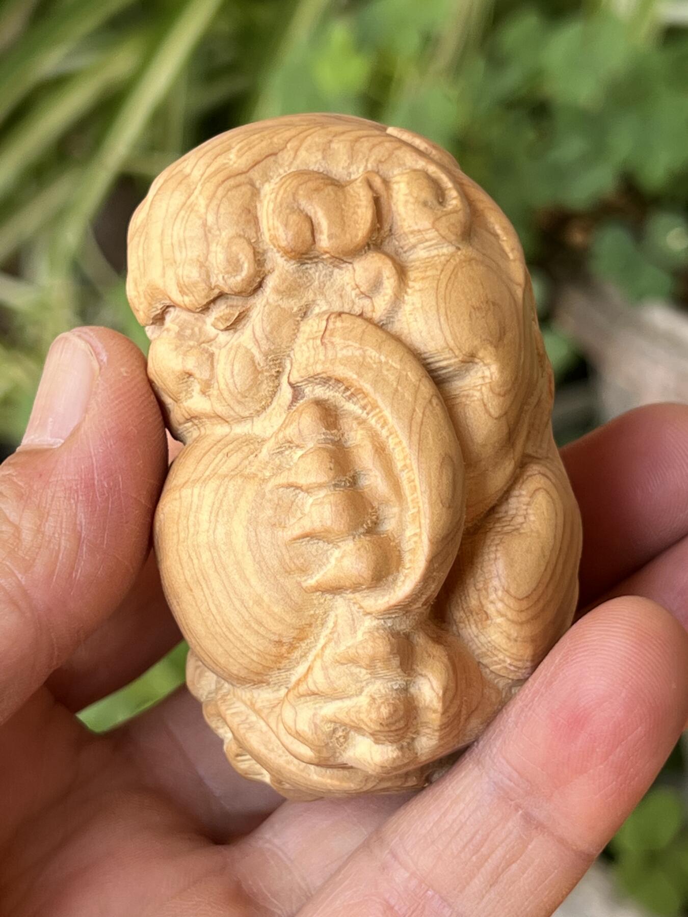 零元拍：崖柏手把件（貔貅），十年前的存货了，油性极大