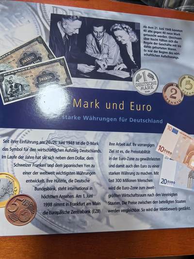 长老汇蛇年精选第三十六场拍卖 2001-2002德国欧元前货币8枚+欧元8枚卡装，邮票含四联张+小型张