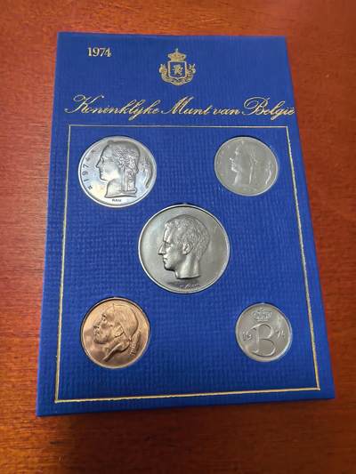 长老汇蛇年精选第三十六场拍卖 1974比利时5枚套装，卡装