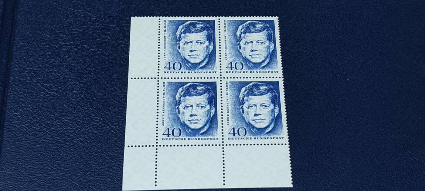 德国邮票专场，都是四方联人物系列 德国四方连邮票，1964年发行，美国总统肯尼迪逝世一周年，品相如图