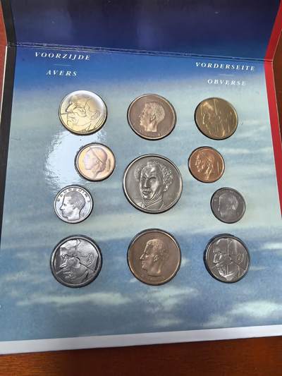 长老汇蛇年精选第三十六场拍卖 1992比利时10枚套币+1枚圆形铜章，卡装，克书35美金