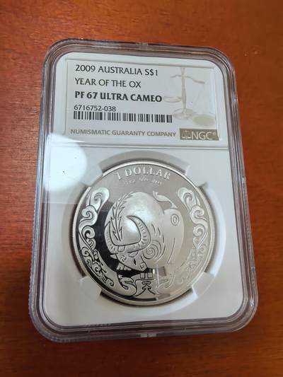 长老汇蛇年精选第三十六场拍卖 2009 澳大利亚牛年1澳元精制银币，NGC PF67UC，季军，更高5枚，皇家造币厂出品，克书未收录