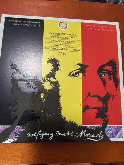 长老汇蛇年精选第三十六场拍卖 1991比利时10枚套币+1枚圆形章，卡装，克书未记载