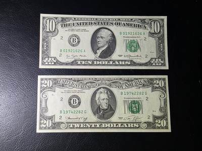 叁拾收藏第30期 - 小头美元2张  10为AU，20UNC