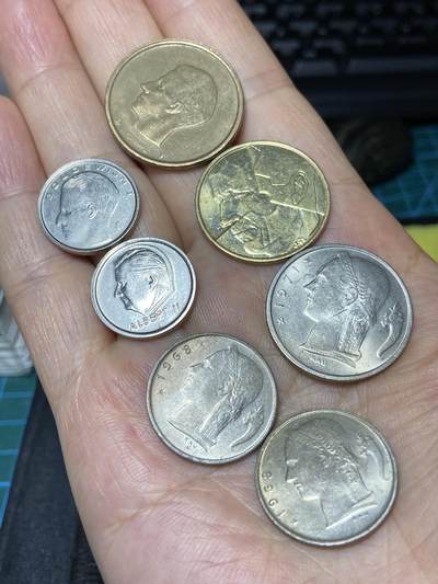 2025年第七十九场(总第一百零五场）外国好品散币(免佣金) 比利时🇧🇪7枚：1980年20法郎，1980年1法郎，1995年1法郎，1968年1法郎，1988年、1971年5法郎