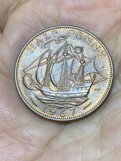2025年第七十九场(总第一百零五场）外国好品散币(免佣金) - 好品–英国🇬🇧1967年半便士(伊丽莎白二世青年桂冠第二版，普制币关门年)
