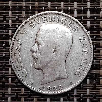 布加迪🐬～世界钱币(上海)🌾第 232 期 /  各国套币和散币 - 瑞典🇸🇪 1929年 古斯塔夫五世 1克朗银币 7.5g 25mm 800银