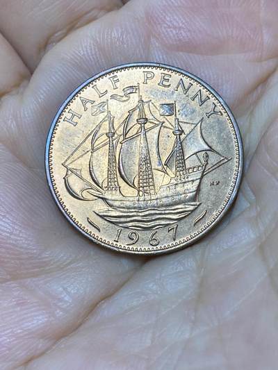 2025年第七十九场(总第一百零五场）外国好品散币(免佣金) 原光未流通–英国🇬🇧1967年半便士(伊丽莎白二世青年桂冠第二版，普制币关门年)