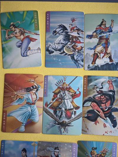 玩卡战线超级大甩拍第39期（周六晚10点截拍）请寄存过多的卡友准许发货哇！ 小浣熊-小浣熊水浒2025众筹版15张昆闪卡，非常难得