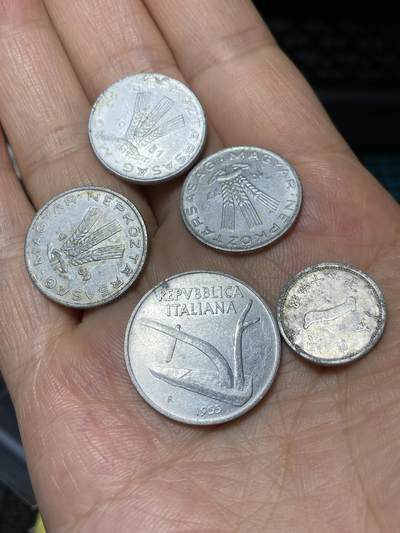 2025年第七十九场(总第一百零五场）外国好品散币(免佣金) 5枚：匈牙利🇭🇺1981年、1977年、1969年20菲勒，意大利🇮🇹1955年10里拉，日本🇯🇵昭和十八年1钱