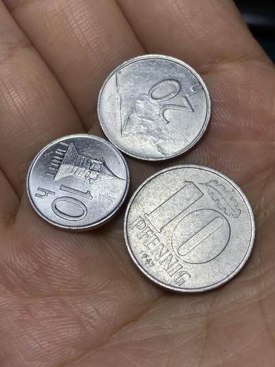 2025年第七十九场(总第一百零五场）外国好品散币(免佣金) - 3枚：斯洛伐克🇸🇰1993年20赫勒、1994年10赫勒，德国🇩🇪1967年10芬尼
