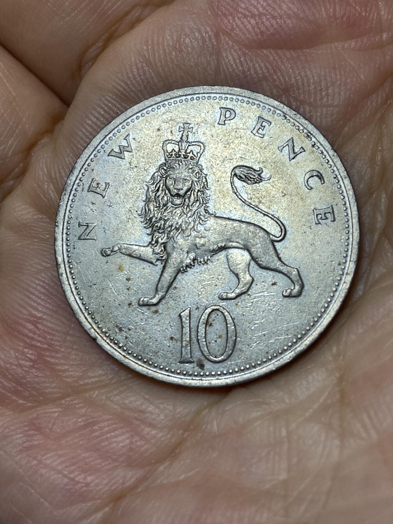 2025年第七十九场(总第一百零五场）外国好品散币(免佣金) 英国🇬🇧1973年10新便士(伊丽莎白二世中年花冠，十进制第一版)