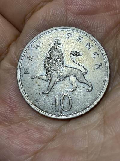 2025年第七十九场(总第一百零五场）外国好品散币(免佣金) - 英国🇬🇧1973年10新便士(伊丽莎白二世中年花冠，十进制第一版)