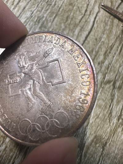 章，世界钱币 - 五彩原光！1968年墨西哥奥运会25比索纪念银币，22.5g