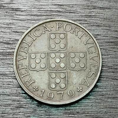【铜匠收藏】★第126场★散币场，无佣金，30包邮。不满30元，支付5元运费。《接受代拍 代送NGC评级》 - 葡萄牙 50分 1979年