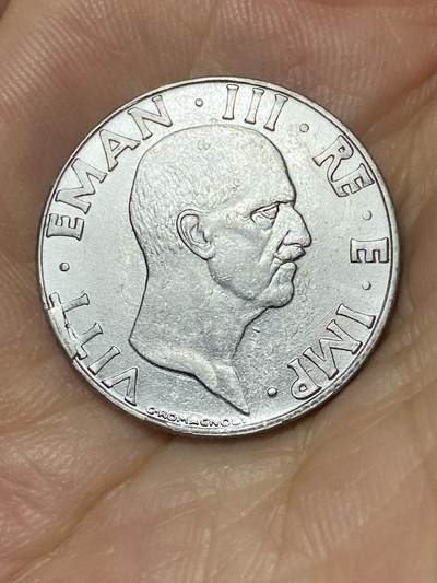 2025年第七十九场(总第一百零五场）外国好品散币(免佣金) 好品–意大利王国1940年50分(1940 R Yr XVIII ，维托里奥·埃马努埃莱三世，齿边有磁版)