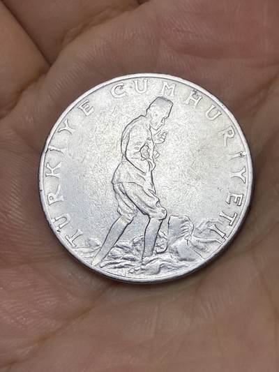 2025年第七十九场(总第一百零五场）外国好品散币(免佣金) 土耳其🇹🇷1964年2.5里拉(第一版，12克版)