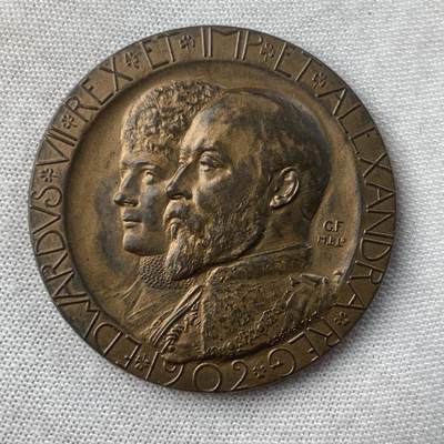 掌中浮雕-藏着的欧洲第033场 - 1902年英国国王爱德华七世加冕铜章，35mm