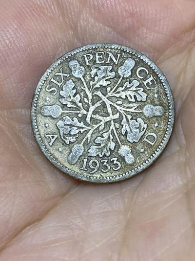 2025年第七十九场(总第一百零五场）外国好品散币(免佣金) - 英国🇬🇧1933年6便士银币(乔治五世第五版)