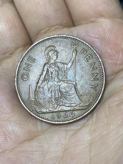 2025年第七十九场(总第一百零五场）外国好品散币(免佣金) - 英国🇬🇧1966年1便士(伊丽莎白二世青年桂冠，第二版)
