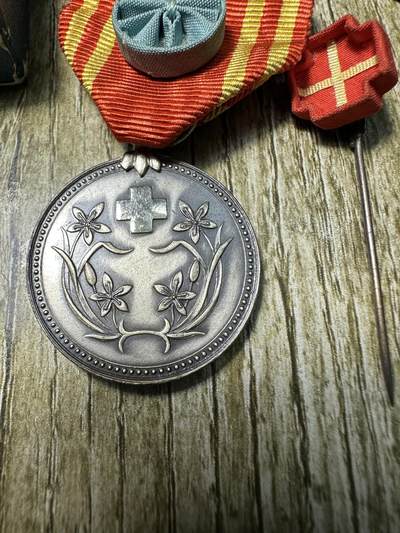 章，世界钱币 罕见蓝盒，满洲赤十字章，原盒带略，银制