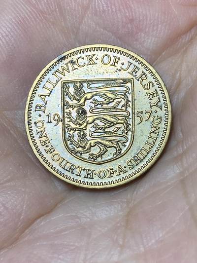 2025年第七十九场(总第一百零五场）外国好品散币(免佣金) - 英属泽西岛🇯🇪1957单年份1/4先令(等值3便士，伊丽莎白二世青年带冠)
