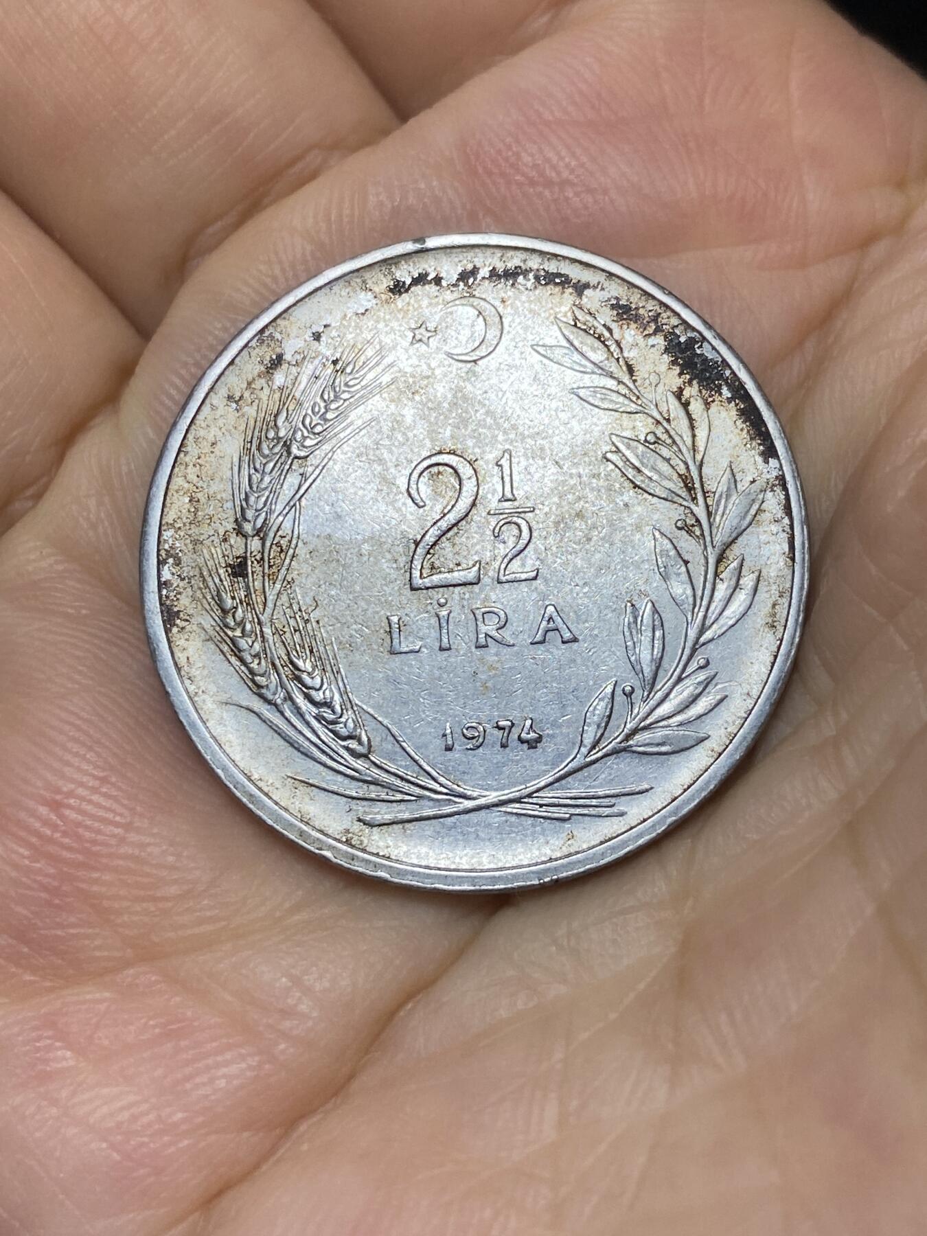 2025年第七十九场(总第一百零五场）外国好品散币(免佣金) 土耳其🇹🇷1974年2.5里拉(第二版，9克减重版)