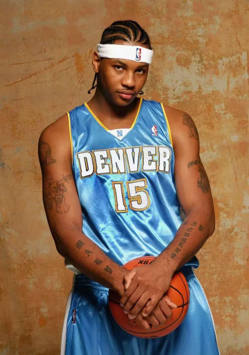 零元拍：无冕之王，NBA历史上最伟大得分手之一，卡梅隆·安东尼Carmelo Anthony完美“小作文”亲签球衣，