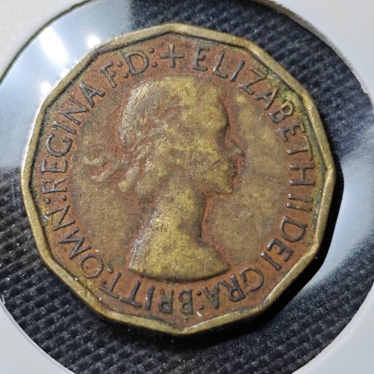 KK钱币收藏小铺 第322期 2月预留时间 周末发货 1953英国3便士 