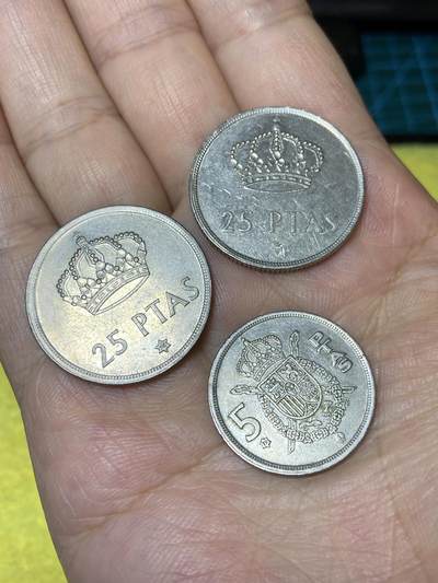 2025年第七十九场(总第一百零五场）外国好品散币(免佣金) - 西班牙🇪🇸3枚：1975年1984年25比塞塔，1975年5比塞塔
