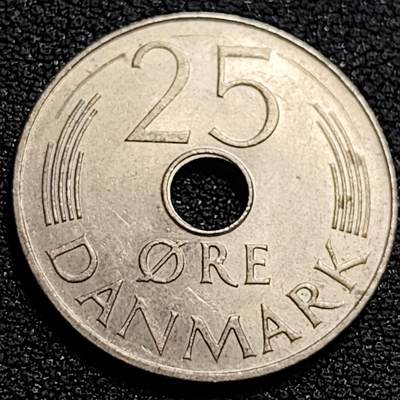 泉币菌-第79场-精品福利场 - 丹麦1975年 25欧尔中孔镍币 玛格丽特二世花押 