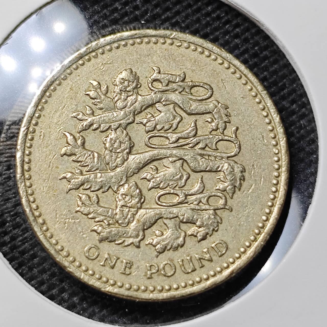 KK钱币收藏小铺 第322期 2月预留时间 周末发货  2002英国1镑