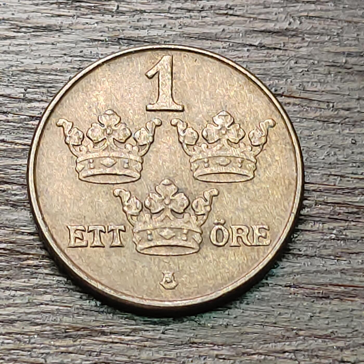 【铜匠收藏】★第127场★散币场，无佣金，30包邮。不满30元，支付5元运费。《接受代拍 代送NGC评级》 瑞典 1950年 1欧尔 铜币 古斯塔夫五世