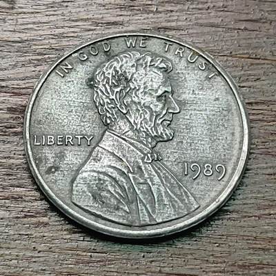 【铜匠收藏】★第127场★散币场，无佣金，30包邮。不满30元，支付5元运费。《接受代拍 代送NGC评级》 - 美国林肯 1美分 1989年 趣味币错币