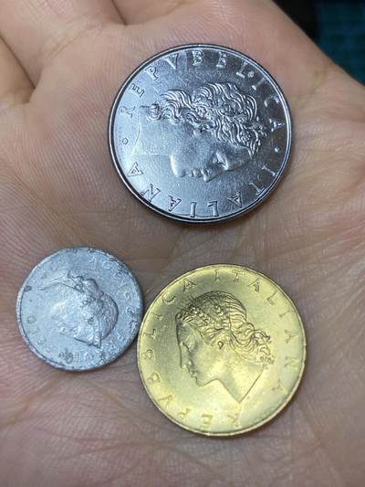 2025年第七十九场(总第一百零五场）外国好品散币(免佣金) 3枚：意大利🇮🇹1981年50里拉，1987年20里拉，10