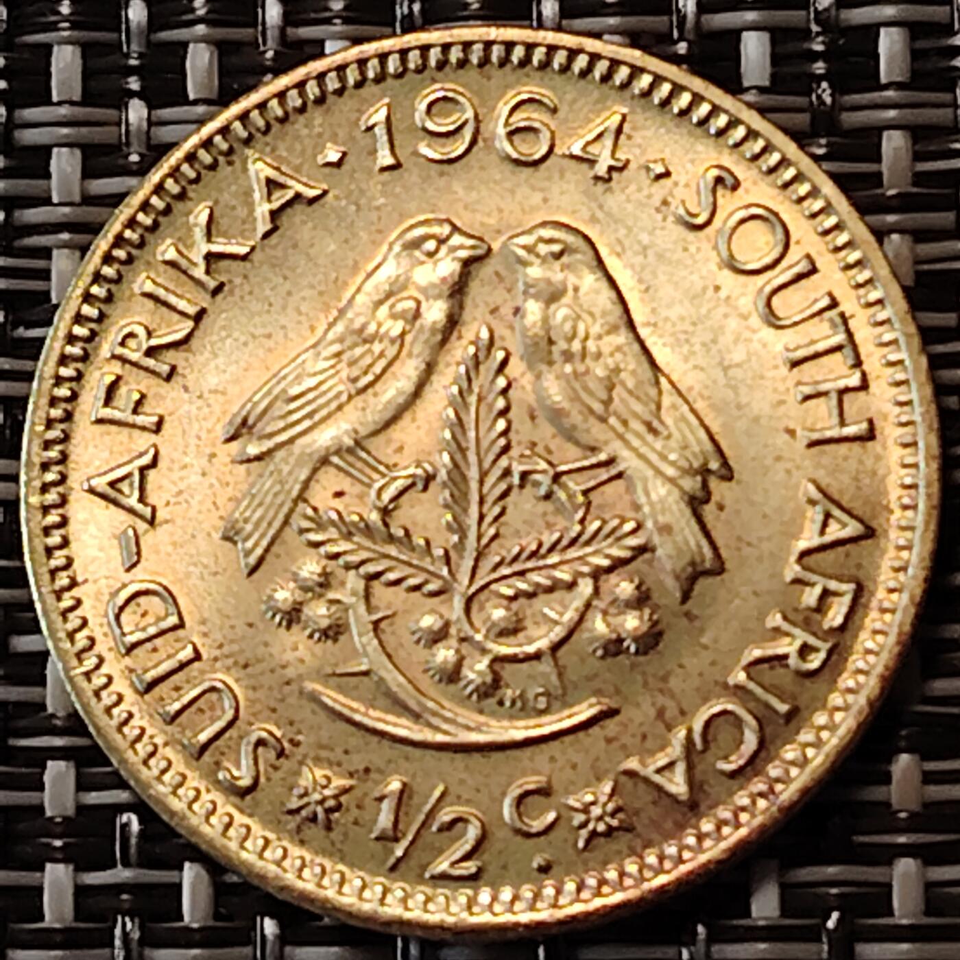 布加迪🐬～世界钱币(上海)🌾第 233 期 /  各国套币和散币 南非🇿🇦 1964年 1/2分