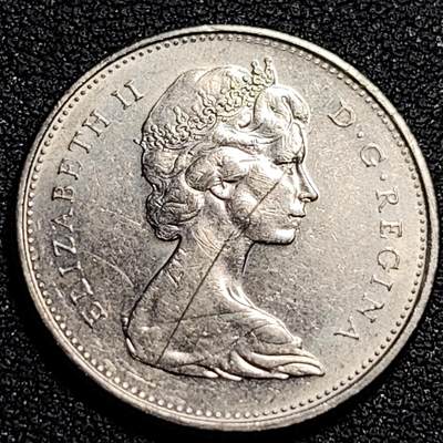 泉币菌-第81场-精品福利场 高币值 加拿大1978年1/4加拿大元 伊丽莎白二世 驯鹿 24mm