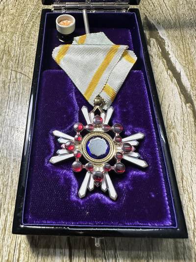 章，世界钱币 瑞宝单光章，原盒带略