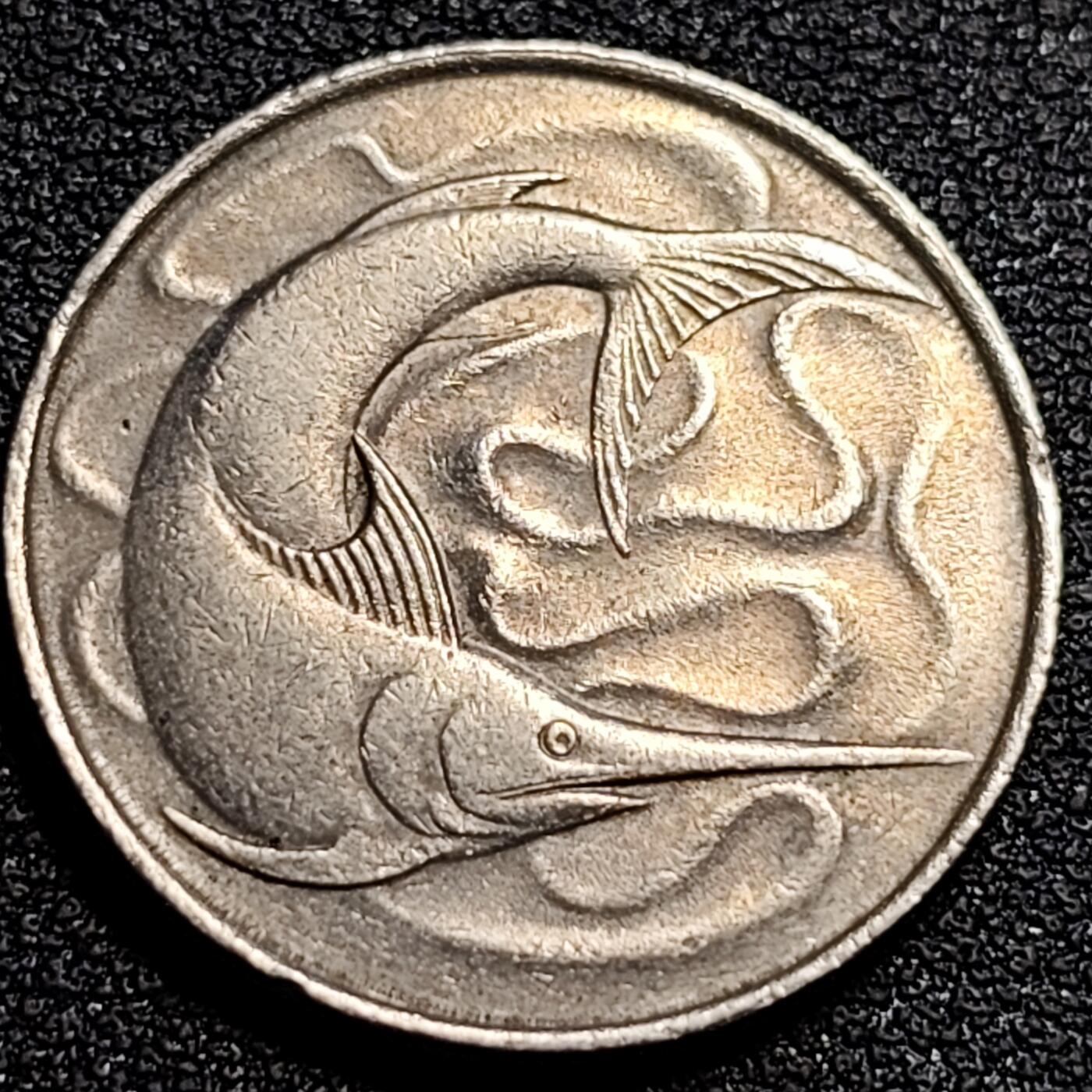 泉币菌-第81场-精品福利场 高币值 1977年 新加坡20分 海洋动物-剑鱼 24mm