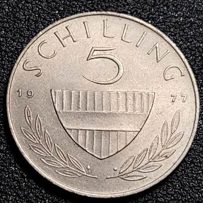 泉币菌-第81场-精品福利场 奥地利1977年5先令 塑像骑兵纪念碑 23mm