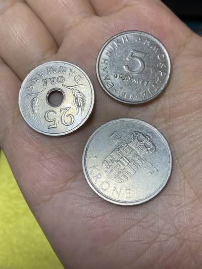 2025年第七十九场(总第一百零五场）外国好品散币(免佣金) - 3枚：丹麦🇩🇰1967年25欧尔，1977年1克朗，希腊🇬🇷1988年5德拉克马