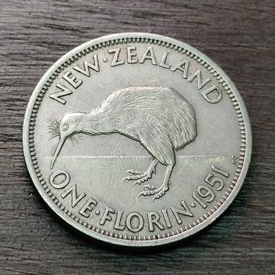 【铜匠收藏】★第128场★散币场，无佣金，30包邮。不满30元，支付5元运费。《接受代拍 代送NGC评级》 - 新西兰 1951年 1福林 镍币