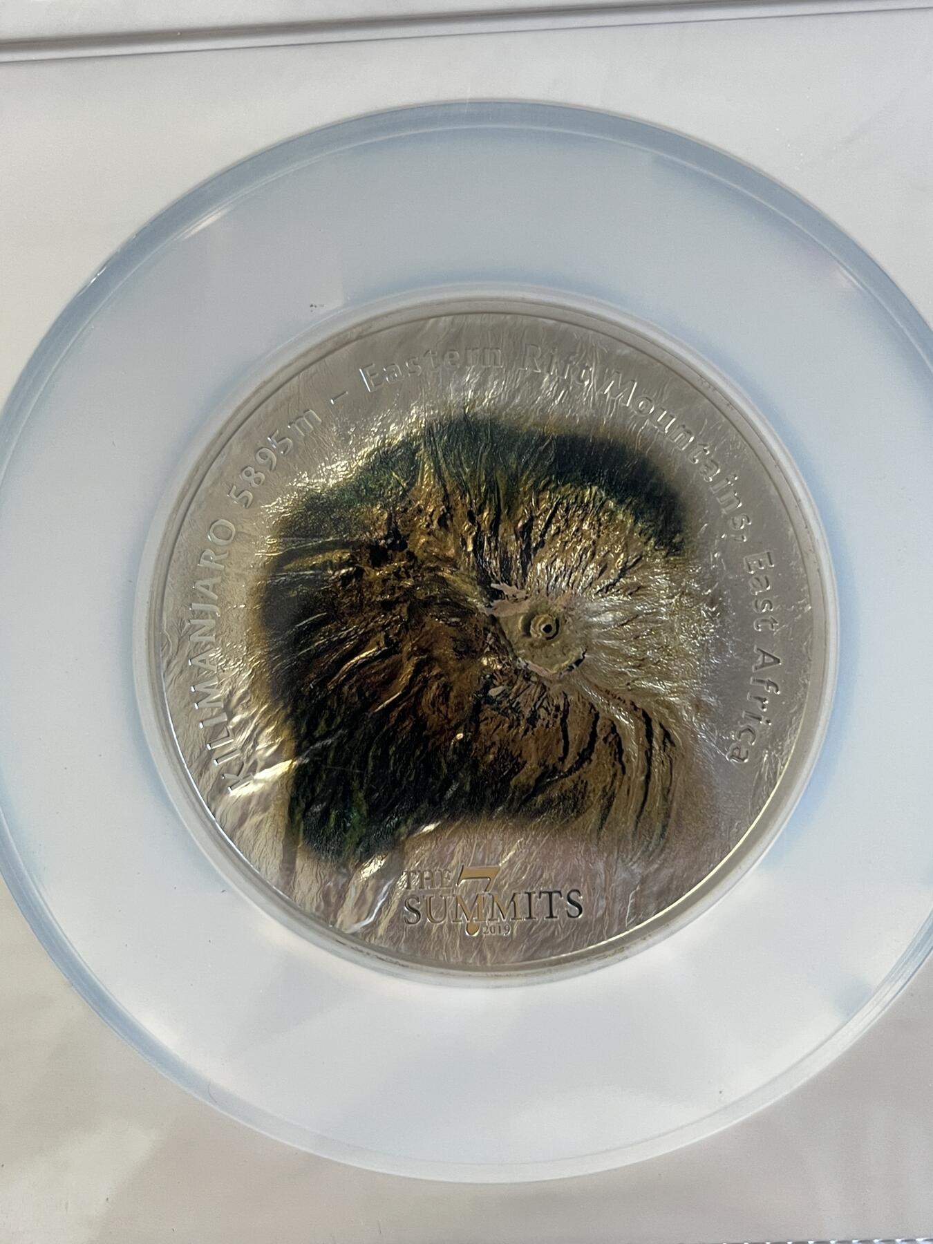 第173期拍卖【长期征集拍品】 库克2019年七大峰系列4乞力马扎罗山5盎司纪念银币NGC-MS68无盒无证书，999银，发行777枚