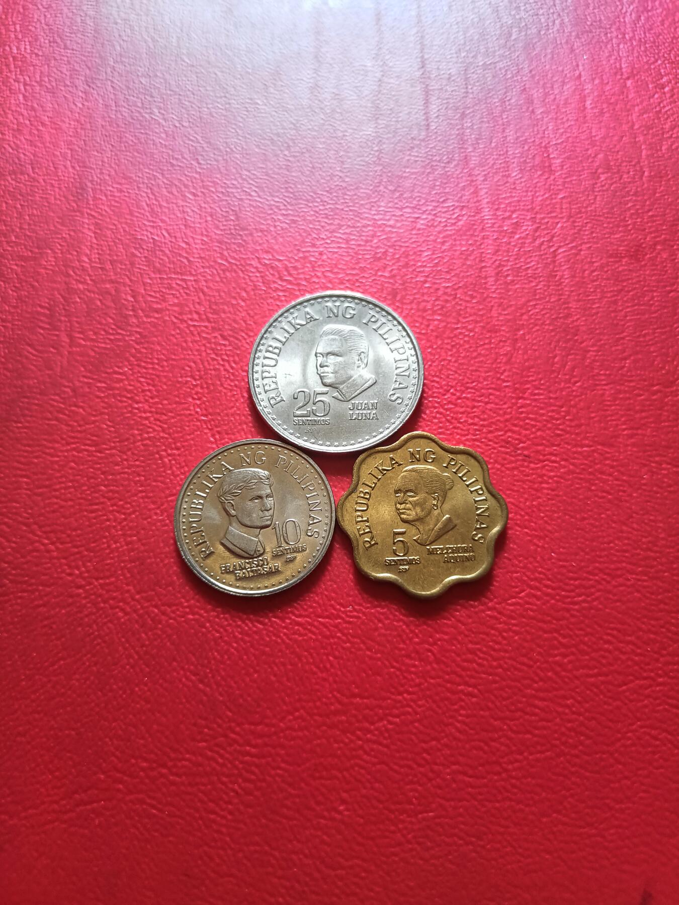 【云涧收藏】第五十三场 菲律宾1979年、1981年5、10、25分3枚，BU