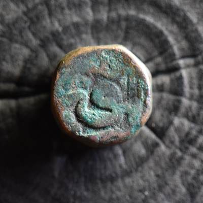 【良泉】第37期【直播场】9月4日晚19.30点开拍！ 160组，西方古代钱币、丝路金银铜件专场 - 20.36克，16世纪【莫卧儿帝国】阿克巴大帝大铜币