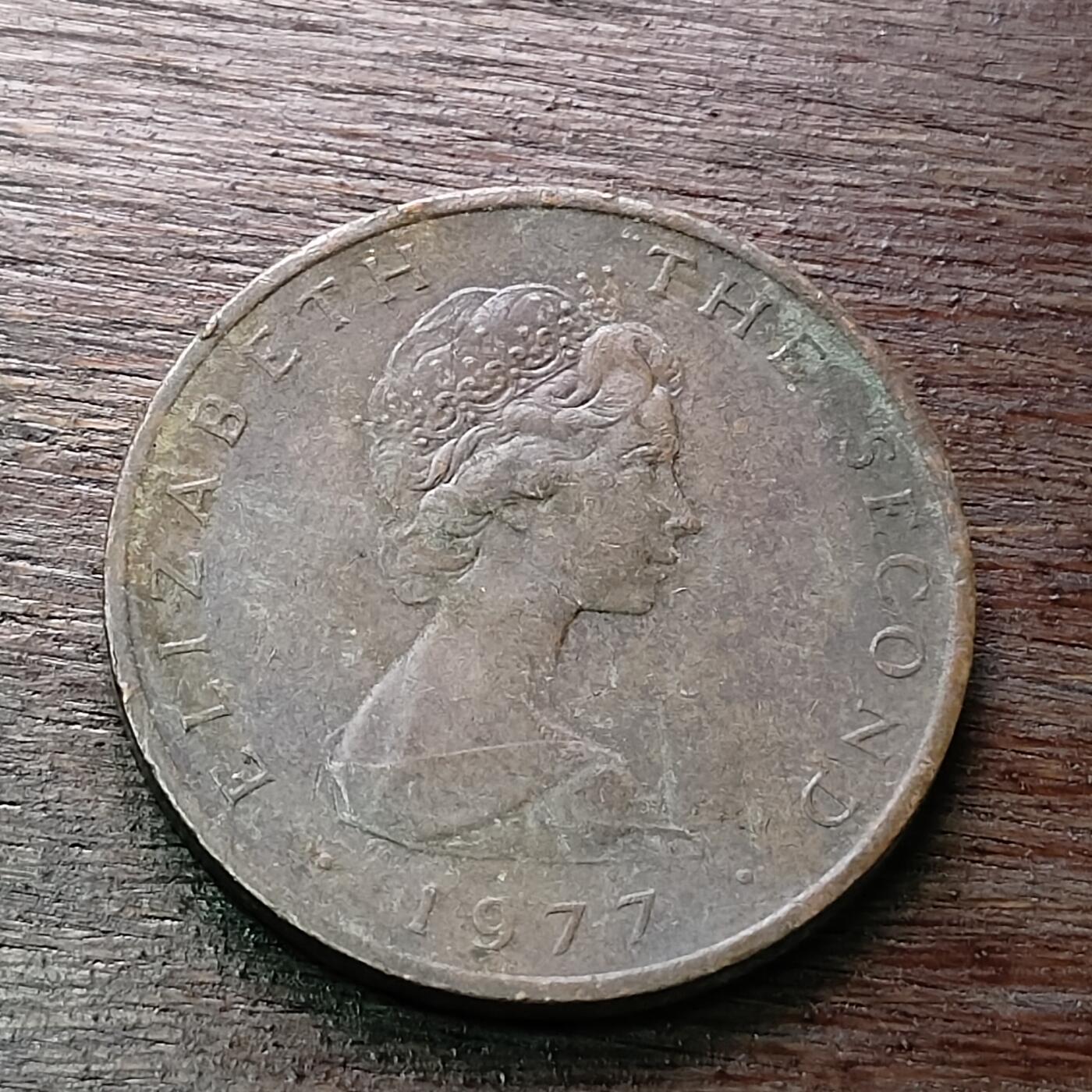 【铜匠收藏】★第128场★散币场，无佣金，30包邮。不满30元，支付5元运费。《接受代拍 代送NGC评级》 英属马恩岛 1977年 2便士