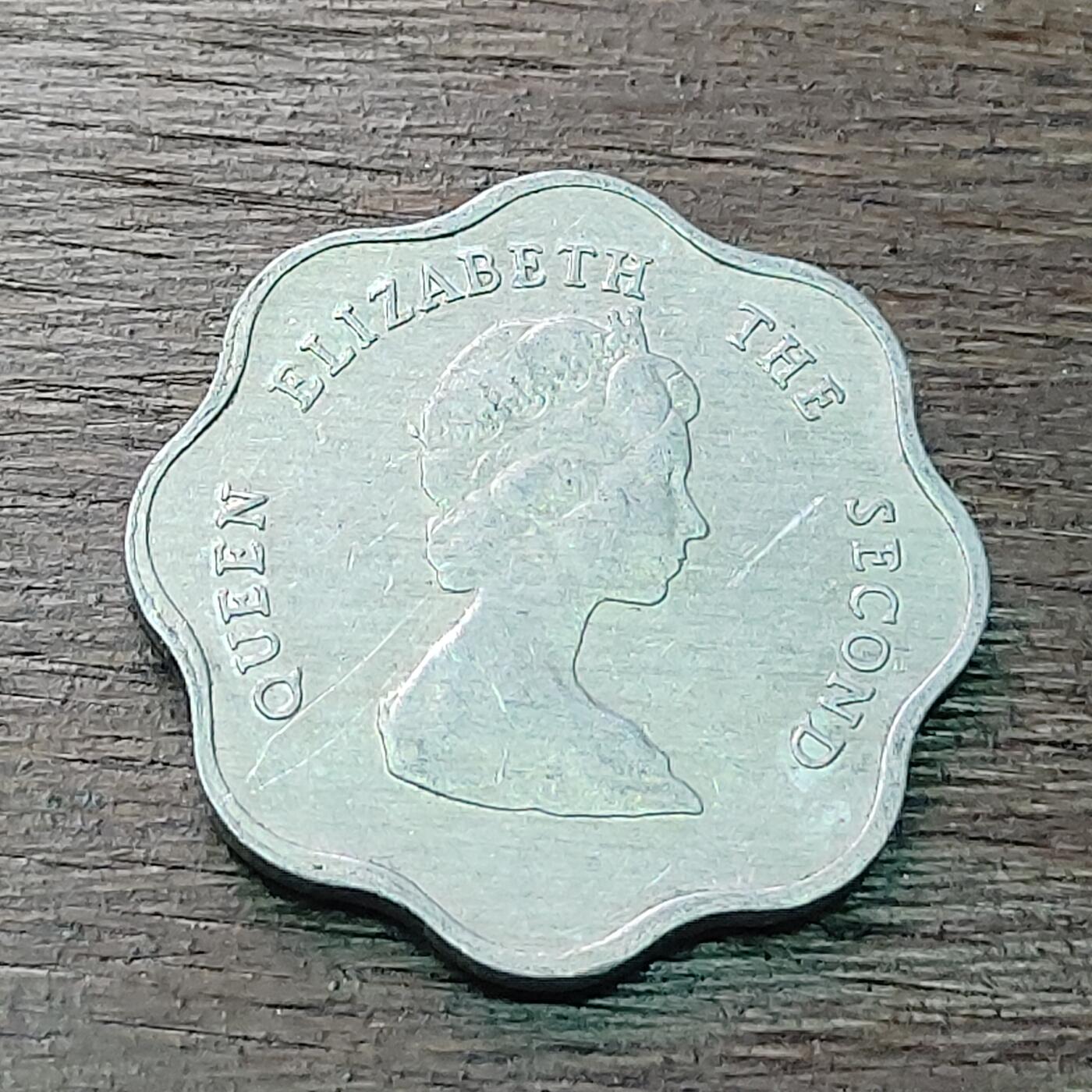 【铜匠收藏】★第128场★散币场，无佣金，30包邮。不满30元，支付5元运费。《接受代拍 代送NGC评级》 东加勒比 5分 1989年