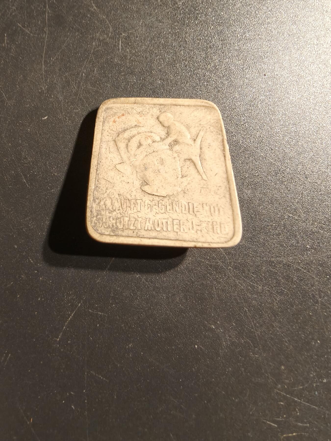 老王徽章第142期